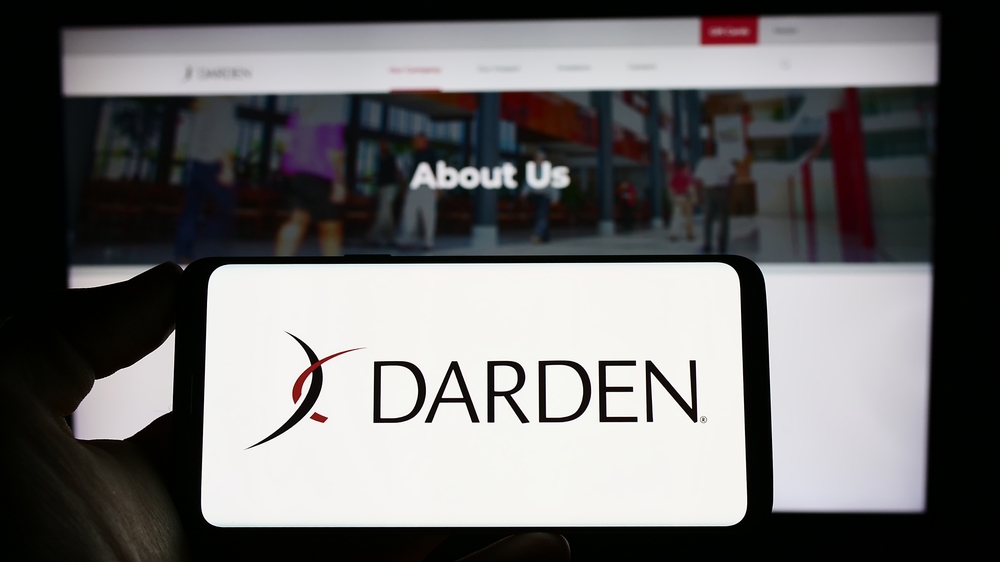 Is Darden Restaurants Stock Outperforming the Nasdaq?