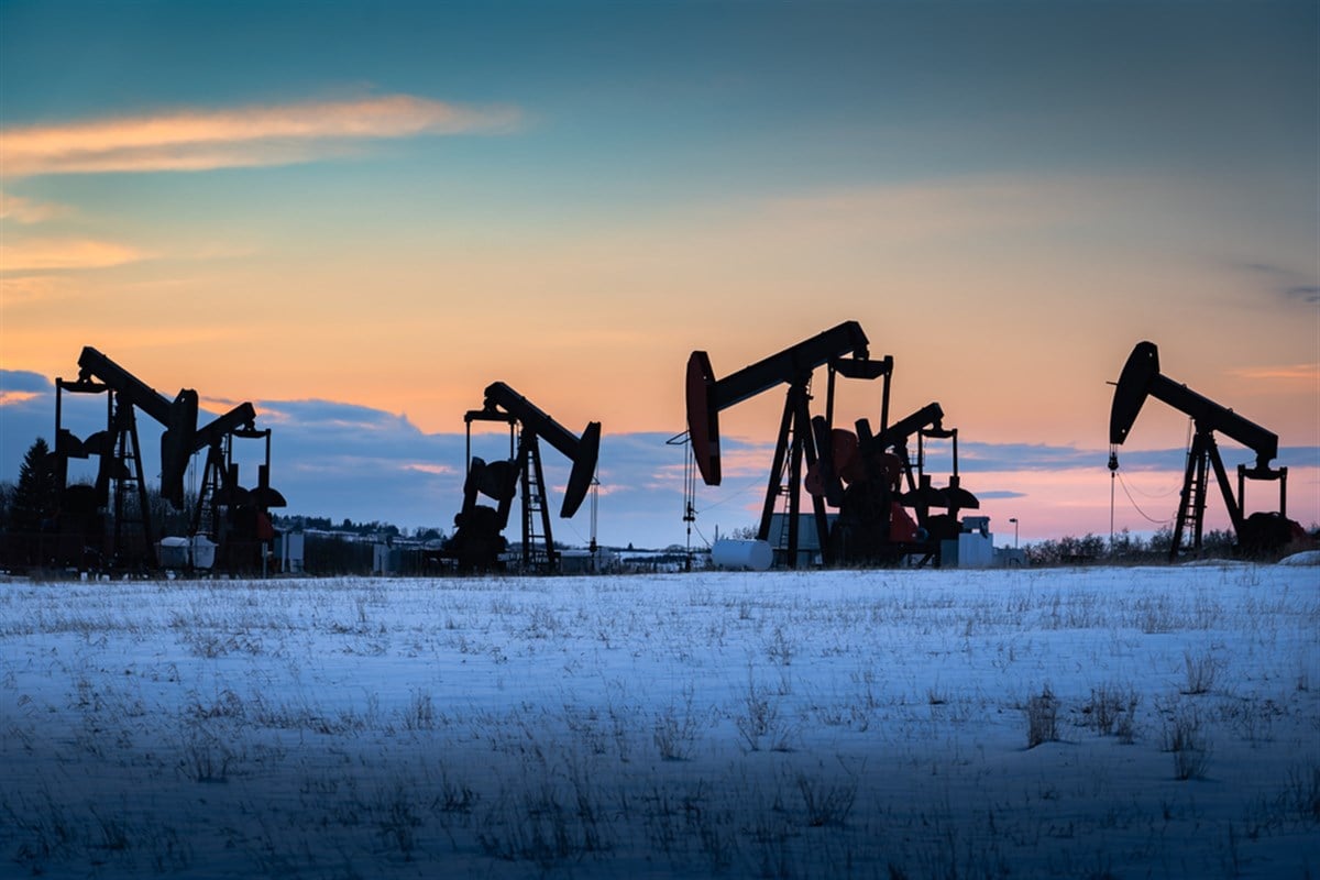 Why Now Is the Ultimate Time to Invest in Oil Stocks