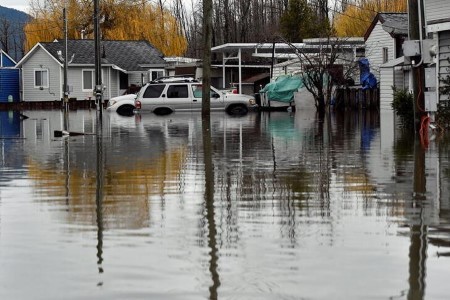 Canadian natural disasters caused insured losses of C$2.1 billion in ...