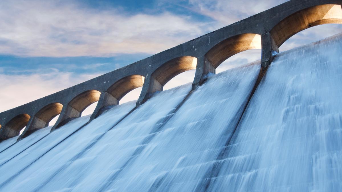 Water cascading over dam wall