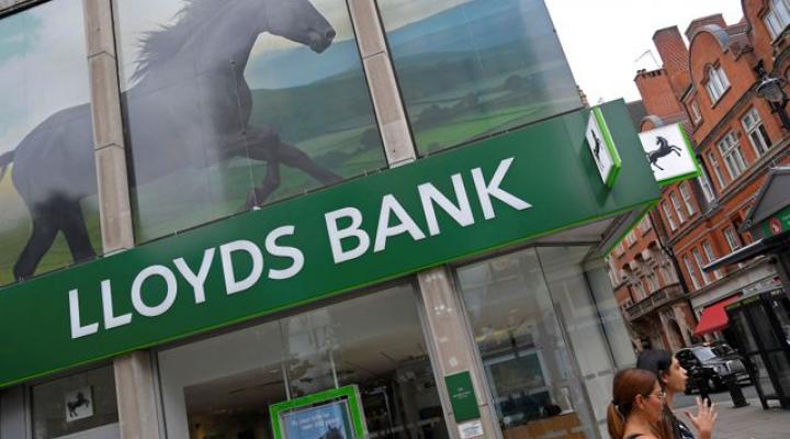 Lloyds issues memo on staff treatment after flurry of complaints | Nasdaq