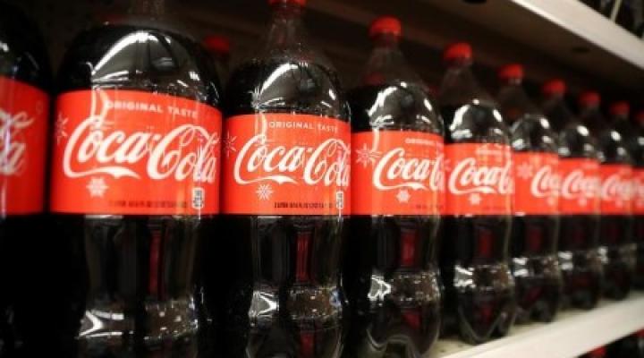 Coca-Cola quarterly revenue falls 5% on new pandemic restrictions | Nasdaq