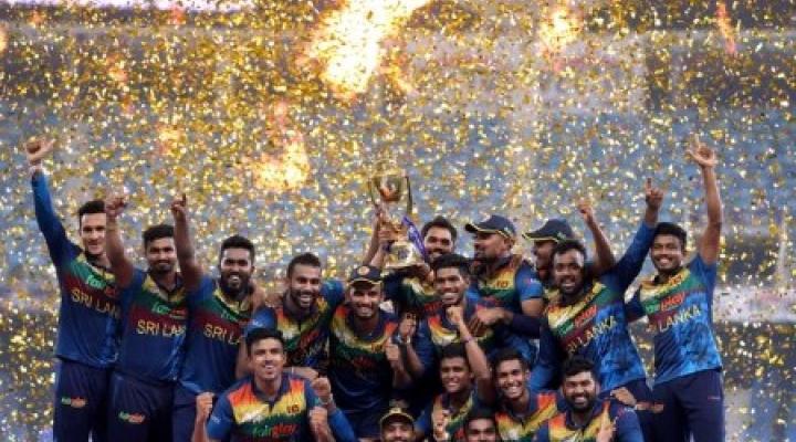 Cricket-Sri Lanka win Asia Cup after Rajapaksa, Hasaranga heroics | Nasdaq