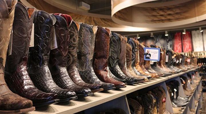 cowboy boot barn