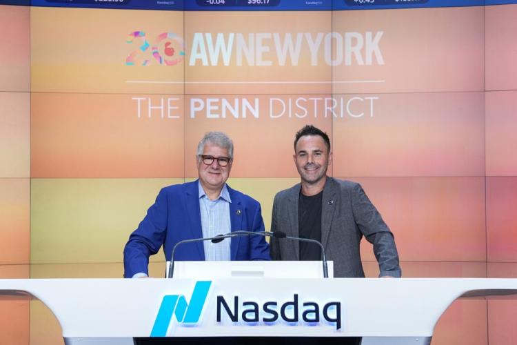 Advertising Week New York Rings the Opening Bell